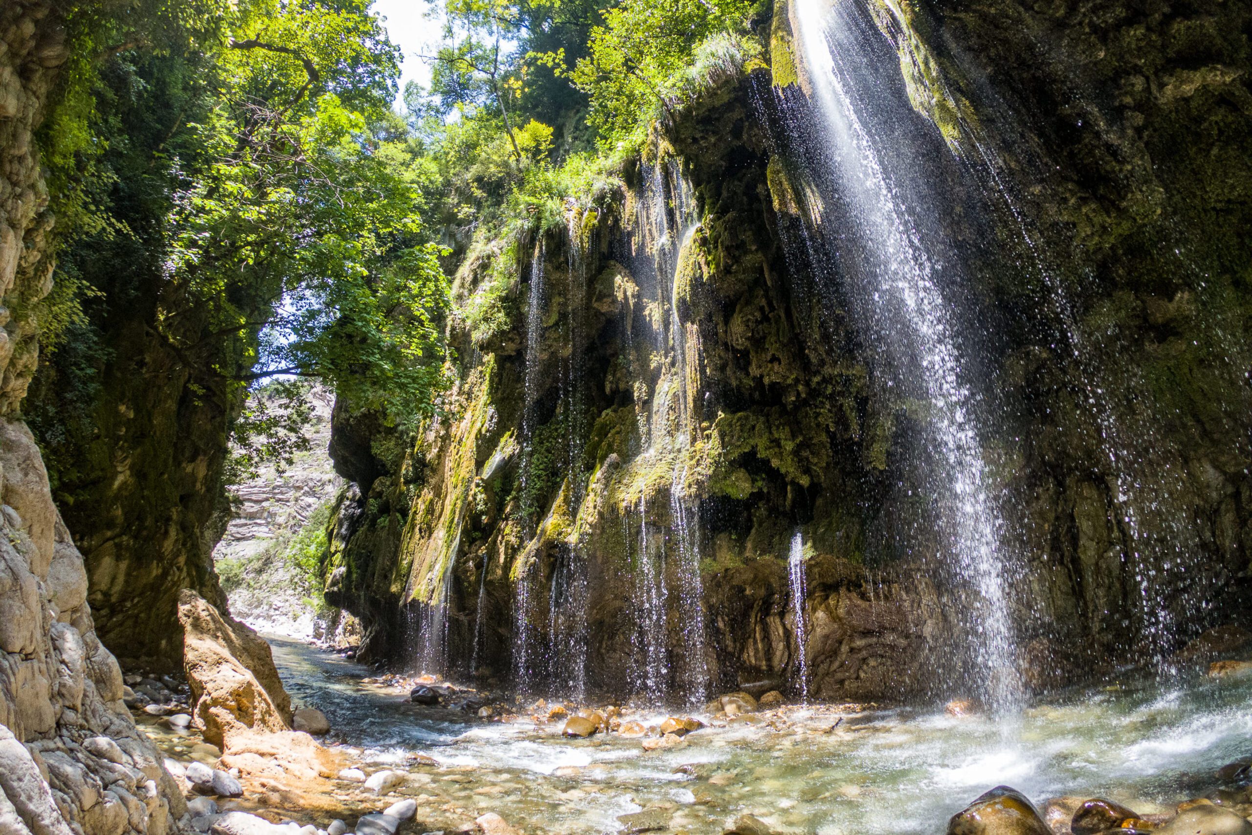 C:DCIM100GOPROGOPR7542.GPR