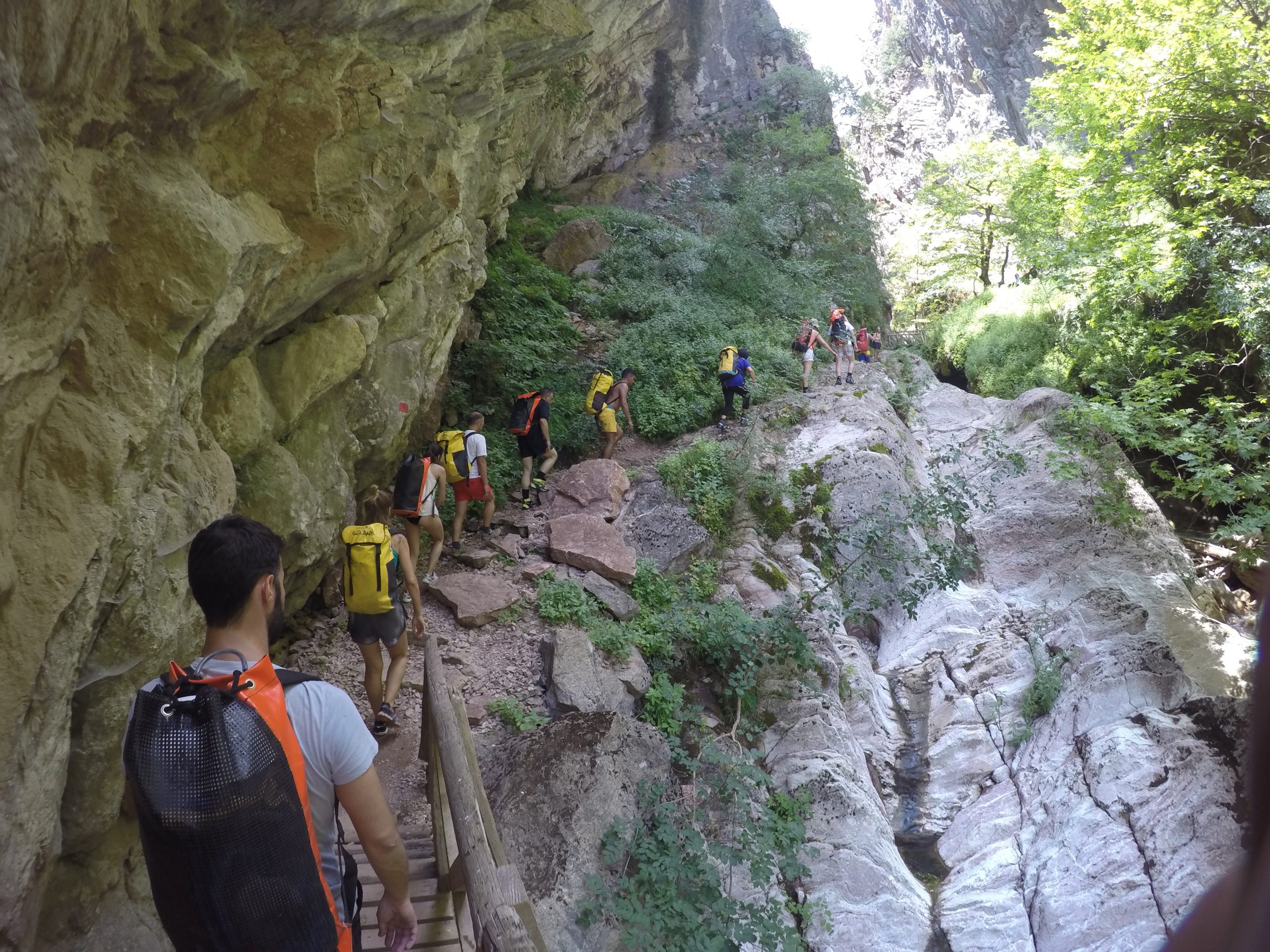 DCIM100GOPROGOPR0101.